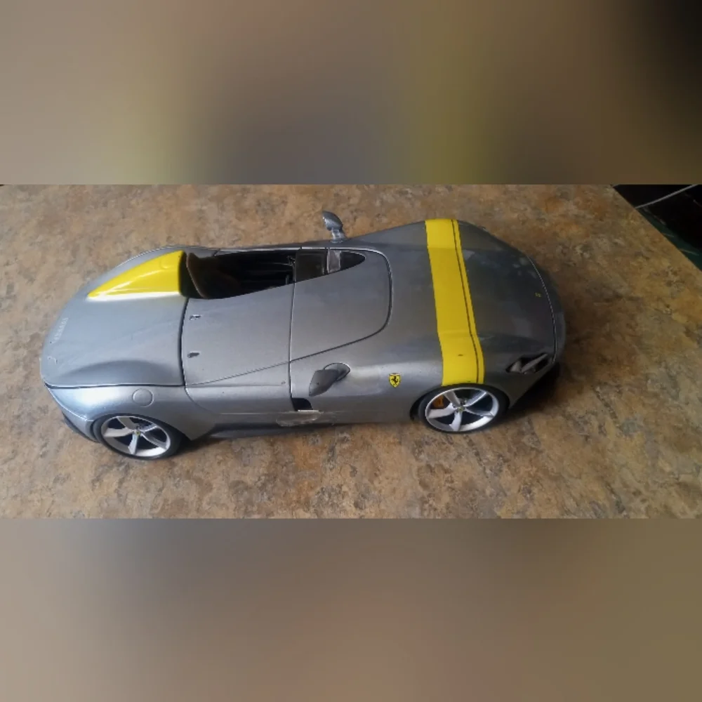 Ferrari monza sp1 Silver and Yellow Sports Car Toy - Kids Toy 1:18